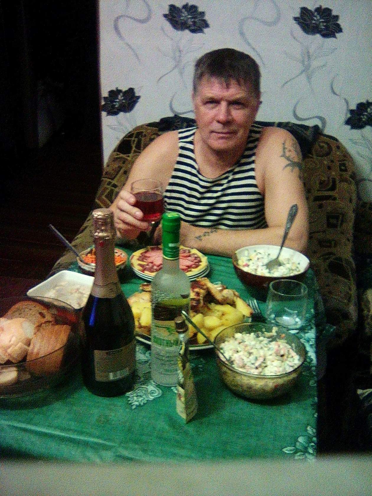 Антонов Владимир Александрович - Myrotvorets.center